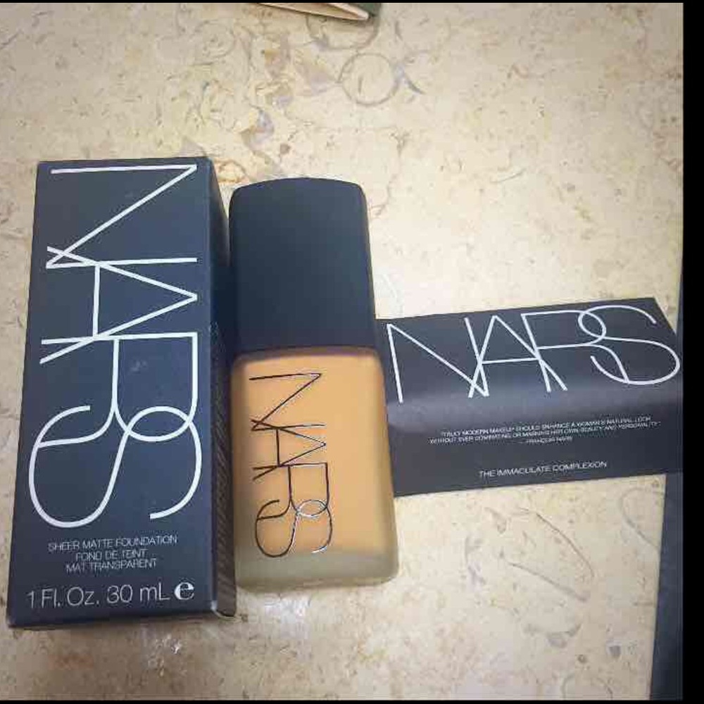 Nars Sheer Matte Foundation Macao Medium/Dark 4 …